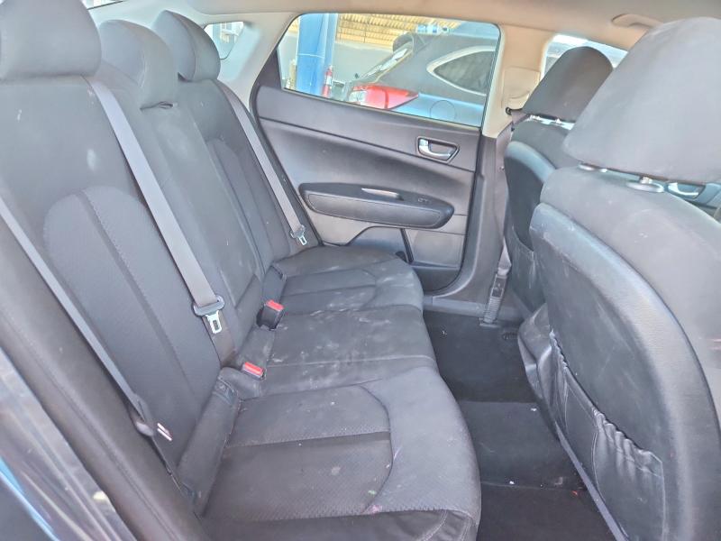 Продажа на аукционе авто 2016 Kia Optima, vin: KNAGT4L32G5107726, номер лота: 53642276