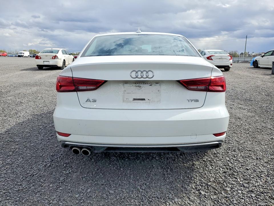 2017 Audi A3 მანქანა იყიდება აუქციონზე, vin: WAUAUGFF4H1057138, აუქციონის ნომერი: 52892476