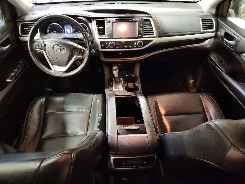 52686296 :رقم المزاد ، 5TDJZRFH0HS389212 vin ، 2017 Toyota Highlander مزاد بيع