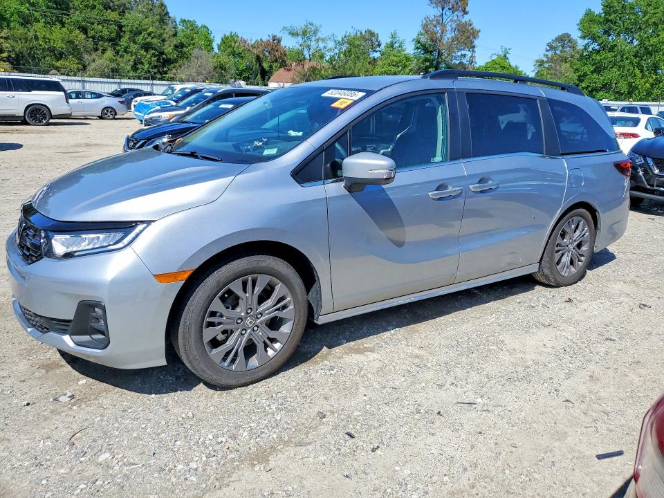 2026 Honda Odyssey მანქანა იყიდება აუქციონზე, vin: 5FNRL6H86TB013630, აუქციონის ნომერი: 52046086