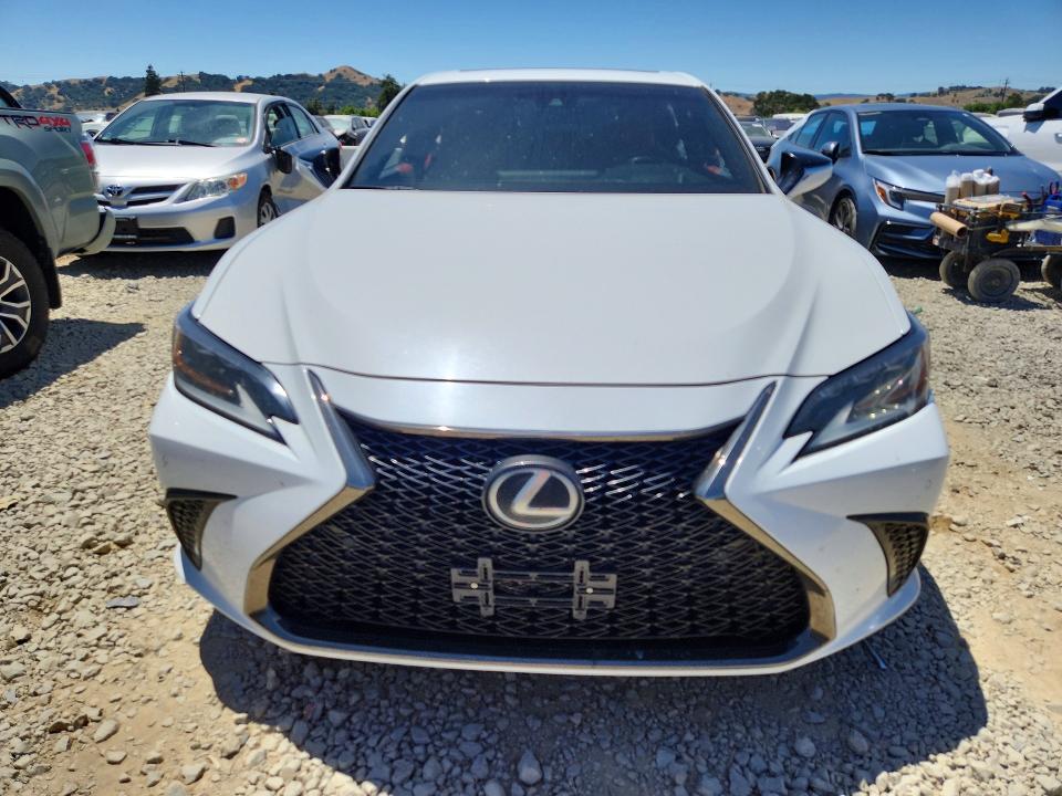 Продажа на аукционе авто 2019 Lexus Es, vin: 58ABZ1B19KU025988, номер лота: 54843036