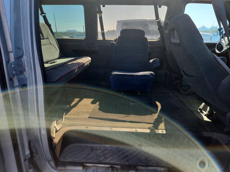 53367506 :رقم المزاد ، 1FMHE31G8RHA46137 vin ، 1994 Ford Econoline مزاد بيع