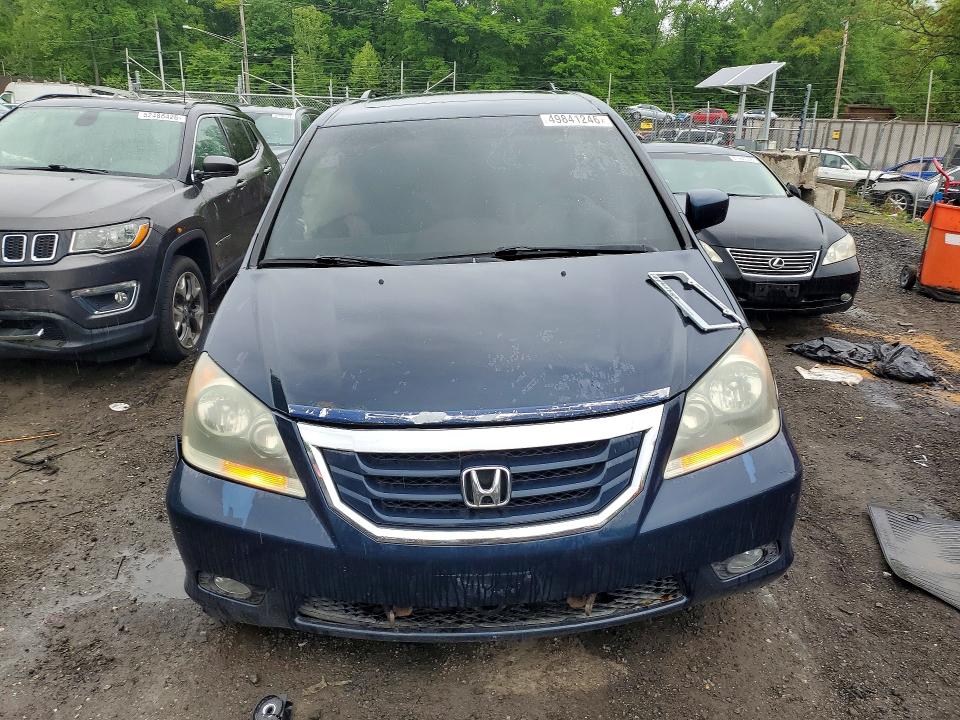49841246 :رقم المزاد ، 5FNRL3H95AB005250 vin ، 2010 Honda Odyssey مزاد بيع