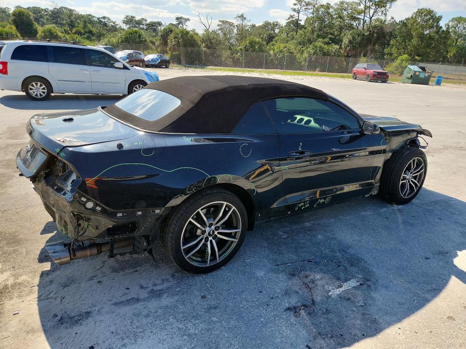 Продажа на аукционе авто 2017 Ford Mustang, vin: 1FATP8FF7H5313084, номер лота: 53039196