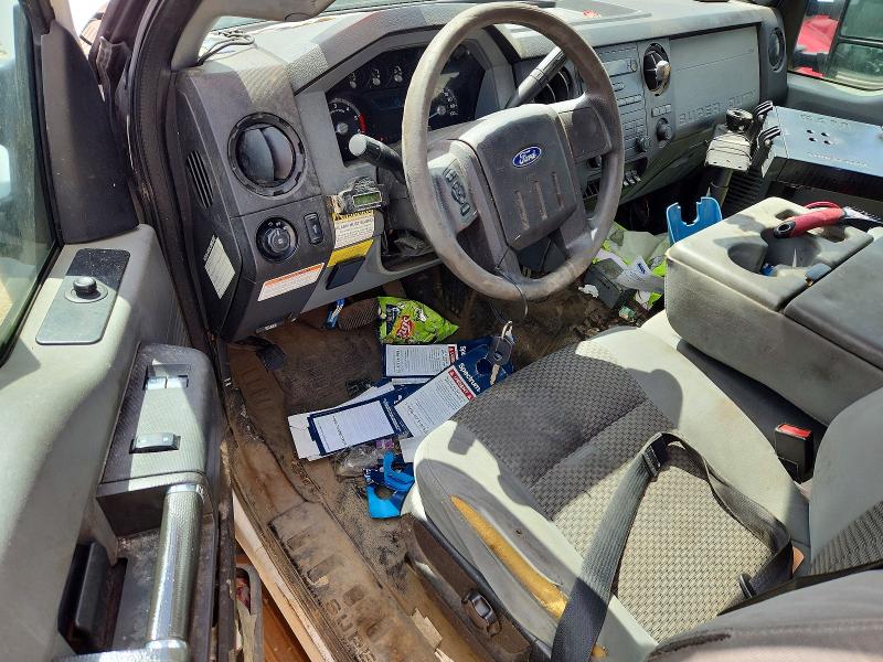 53132306 :رقم المزاد ، 1FDUF4GY1DEB31610 vin ، 2013 Ford F450 مزاد بيع