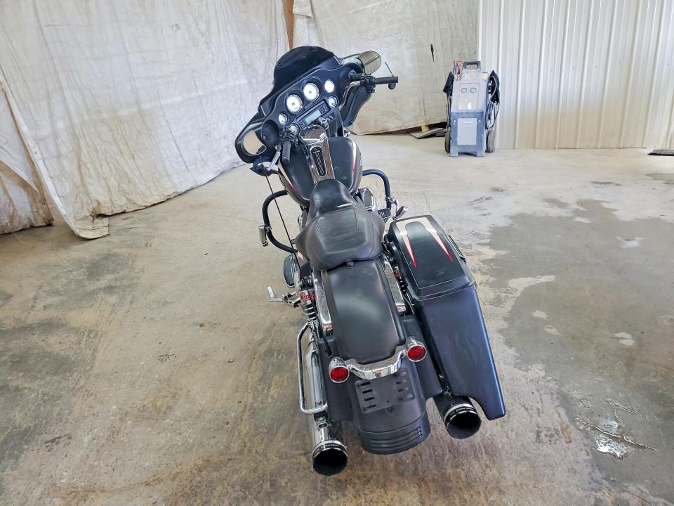Продажа на аукционе авто 2011 Harley-davidson Flhx, vin: 1HD1KBM17BB674679, номер лота: 53272036