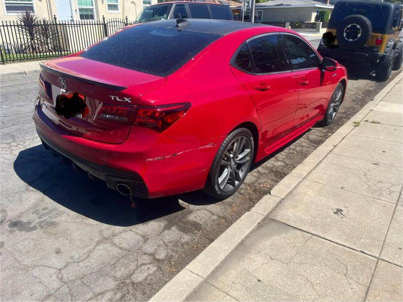 2018 Acura Tlx მანქანა იყიდება აუქციონზე, vin: 19UUB2F61JA008253, აუქციონის ნომერი: 55804766