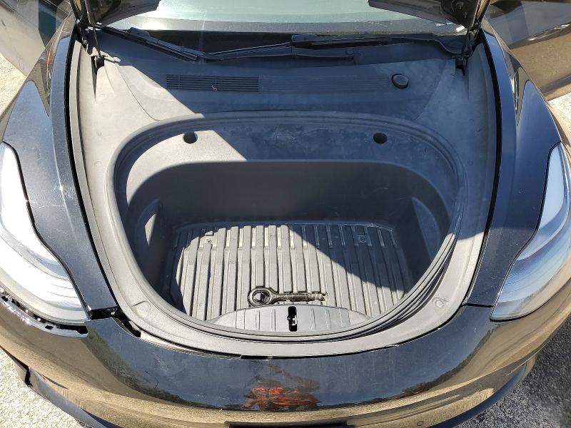 Продажа на аукционе авто 2022 Tesla Model 3, vin: 5YJ3E1EAXNF288494, номер лота: 52332326