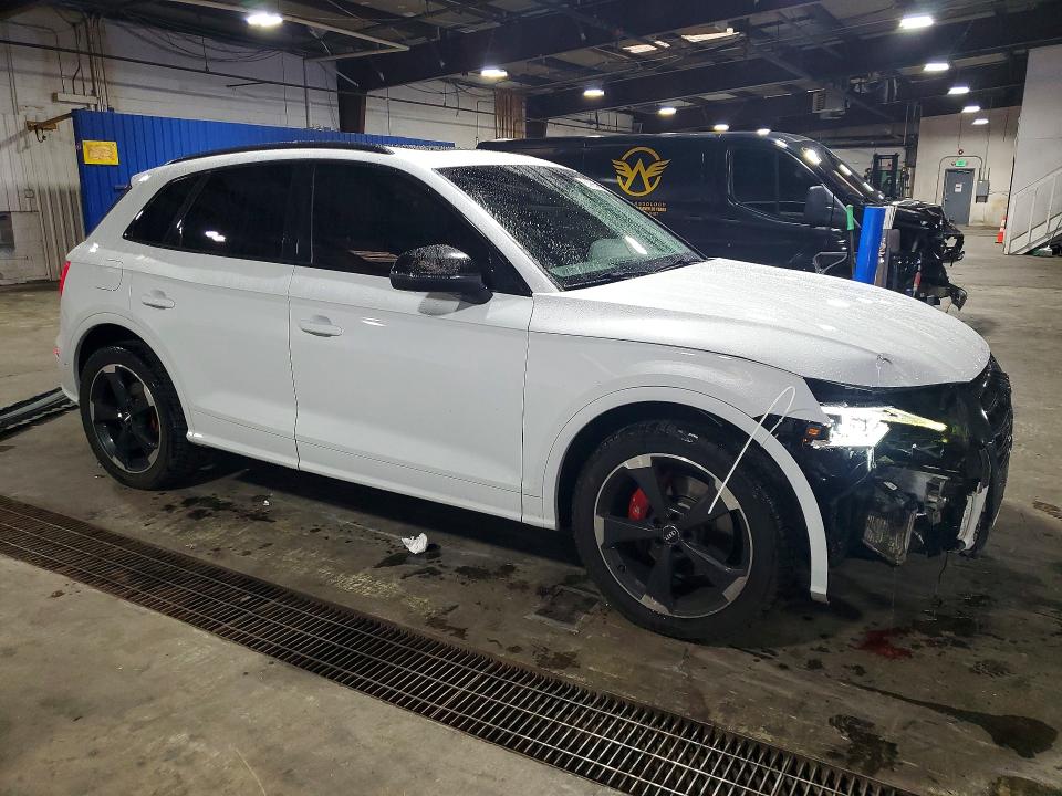2020 Audi Sq5 მანქანა იყიდება აუქციონზე, vin: WA1C4AFY4L2100352, აუქციონის ნომერი: 53995966