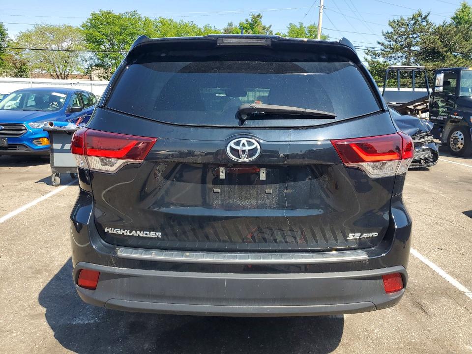 2019 Toyota Highlander მანქანა იყიდება აუქციონზე, vin: 5TDJZRFH4KS623584, აუქციონის ნომერი: 53069216