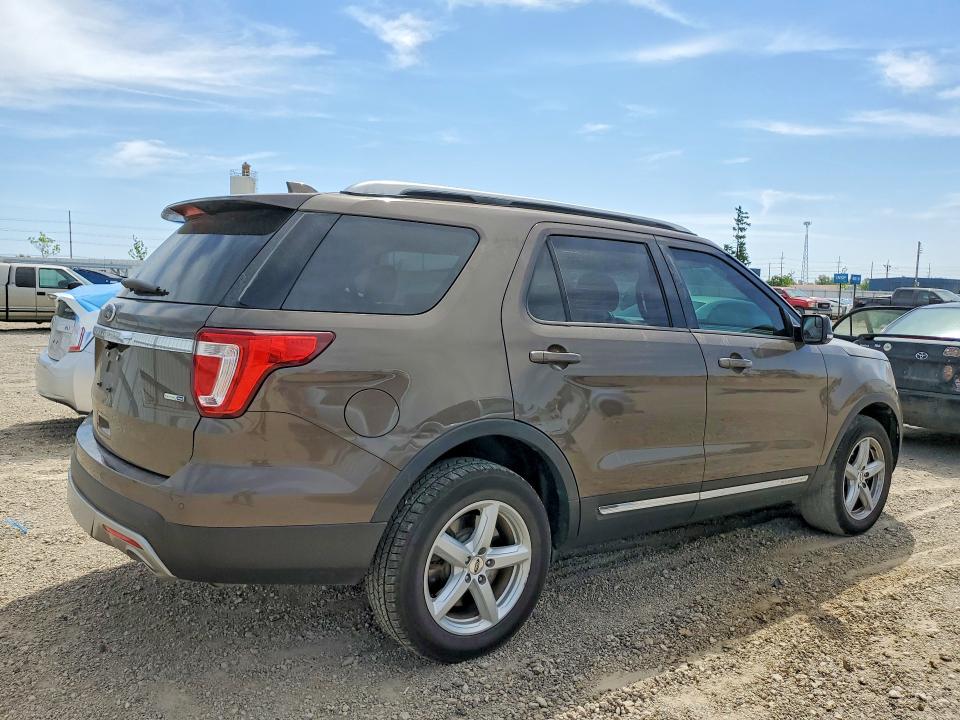 53798806 :رقم المزاد ، 1FM5K8D80GGA01127 vin ، 2016 Ford Explorer مزاد بيع