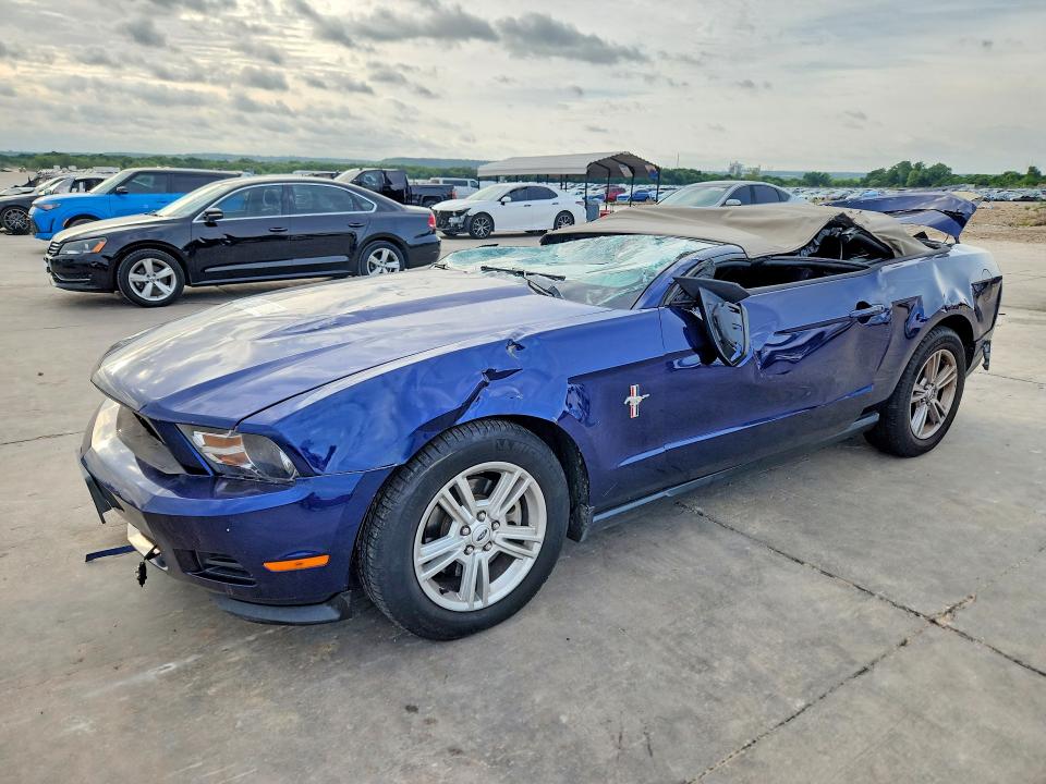 Продажа на аукционе авто 2012 Ford Mustang, vin: 1ZVBP8EM5C5201640, номер лота: 52317026