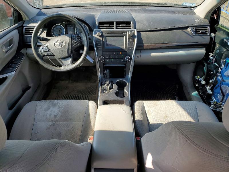 53719346 :رقم المزاد ، 4T1BF1FK4HU737806 vin ، 2017 Toyota Camry مزاد بيع