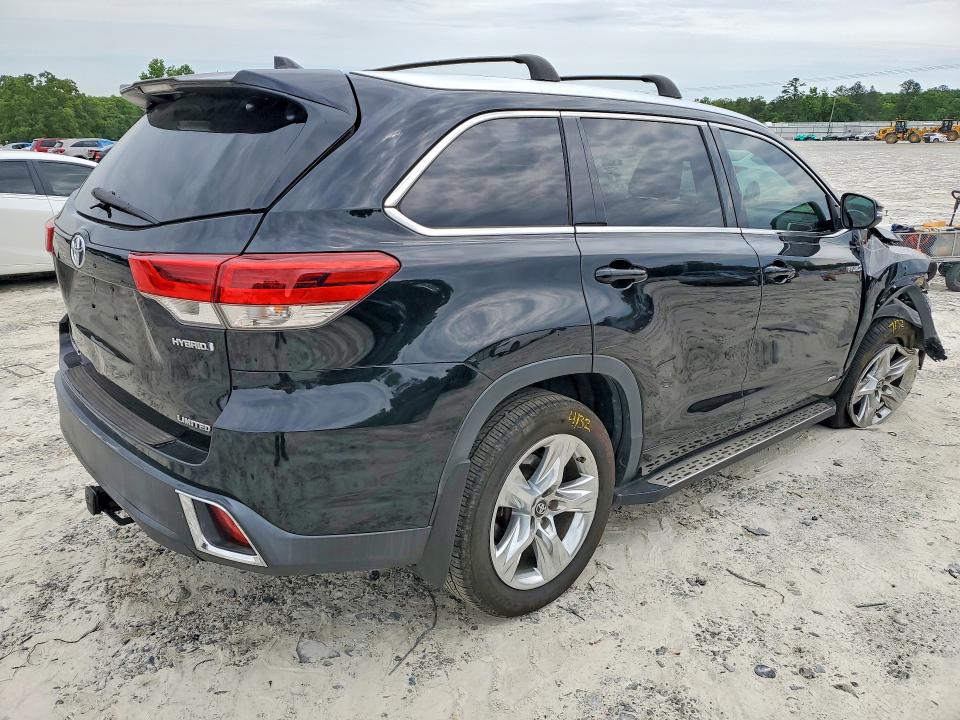 51980936 :رقم المزاد ، 5TDDGRFH8JS039979 vin ، 2018 Toyota Highlander Hybrid مزاد بيع