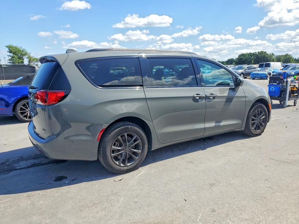2020 Chrysler Pacifica მანქანა იყიდება აუქციონზე, vin: 2C4RC3BG8LR290007, აუქციონის ნომერი: 52228066