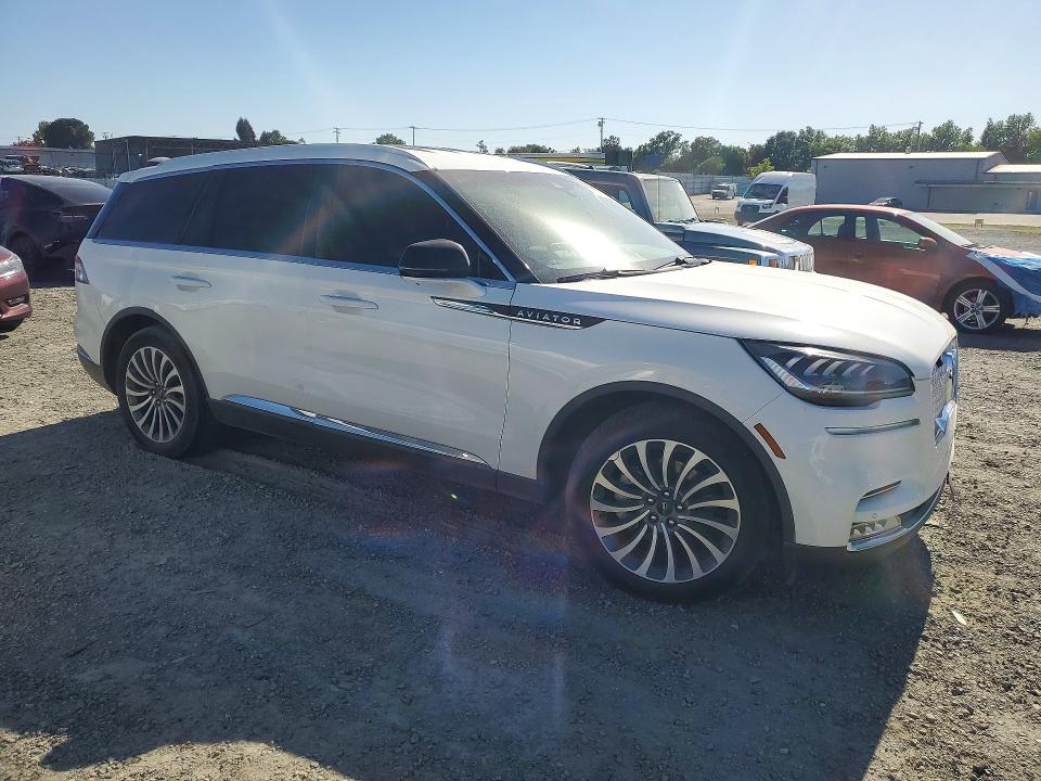 Продажа на аукционе авто 2020 Lincoln Aviator, vin: 5LM5J7WC0LGL29489, номер лота: 52962056