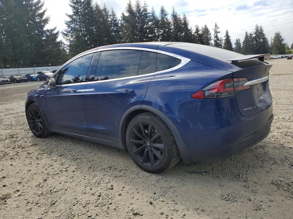 Продаж на аукціоні авто 2018 Tesla Model X, vin: 5YJXCBE23JF136198, номер лоту: 52579336