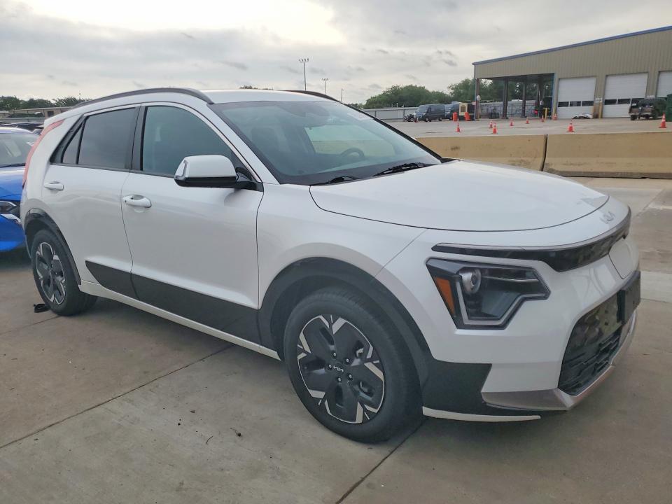 53797626 :رقم المزاد ، KNDCR3L12R5122500 vin ، 2024 Kia Niro مزاد بيع