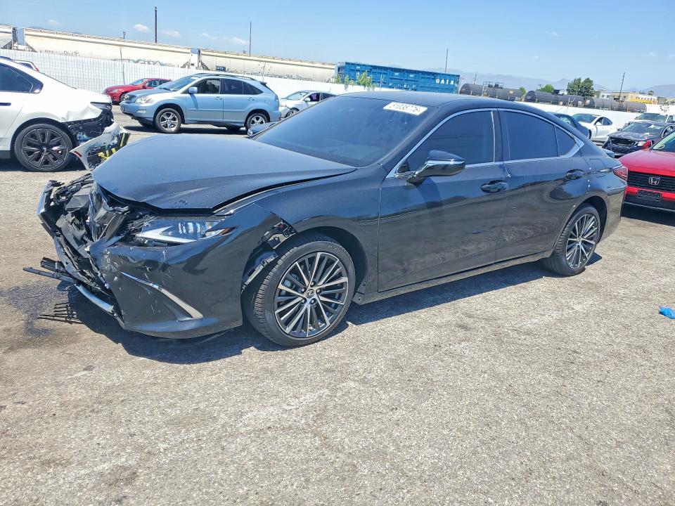 51038776 :رقم المزاد ، 58ADA1C17RU047030 vin ، 2024 Lexus Es 300h مزاد بيع