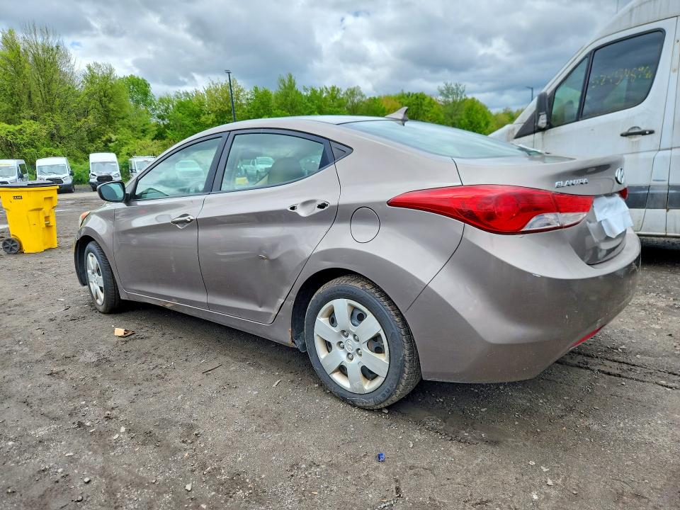 2011 Hyundai Elantra მანქანა იყიდება აუქციონზე, vin: 5NPDH4AE8BH039808, აუქციონის ნომერი: 53447376