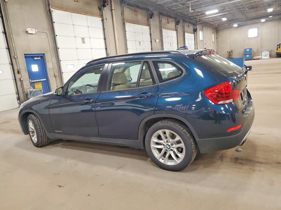 48546786 :رقم المزاد ، WBAVL1C5XFVY32237 vin ، 2015 Bmw X1 مزاد بيع