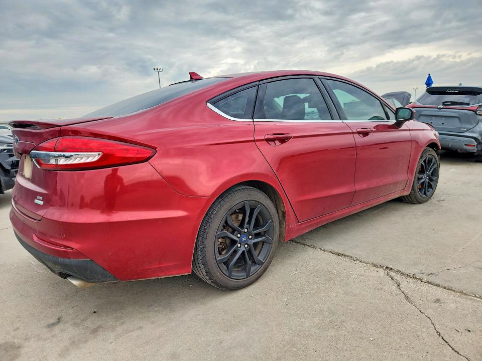Продаж на аукціоні авто 2019 Ford Fusion, vin: 3FA6P0HD4KR113813, номер лоту: 54243056