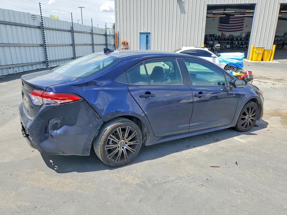 54966496 :رقم المزاد ، 5YFEPMAE6NP323761 vin ، 2022 Toyota Corolla مزاد بيع