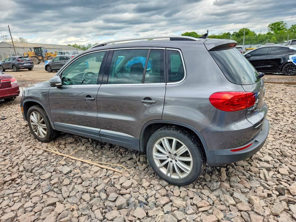 53194396 :رقم المزاد ، WVGAV7AX8GW602948 vin ، 2016 Volkswagen Tiguan مزاد بيع