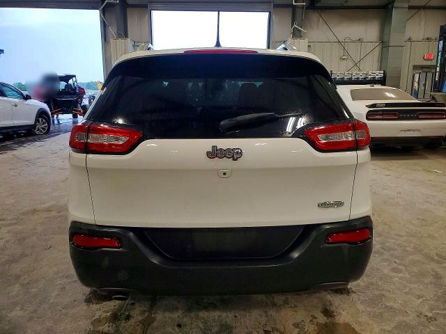 53373646 :رقم المزاد ، 1C4PJLCBXFW597481 vin ، 2015 Jeep Cherokee مزاد بيع