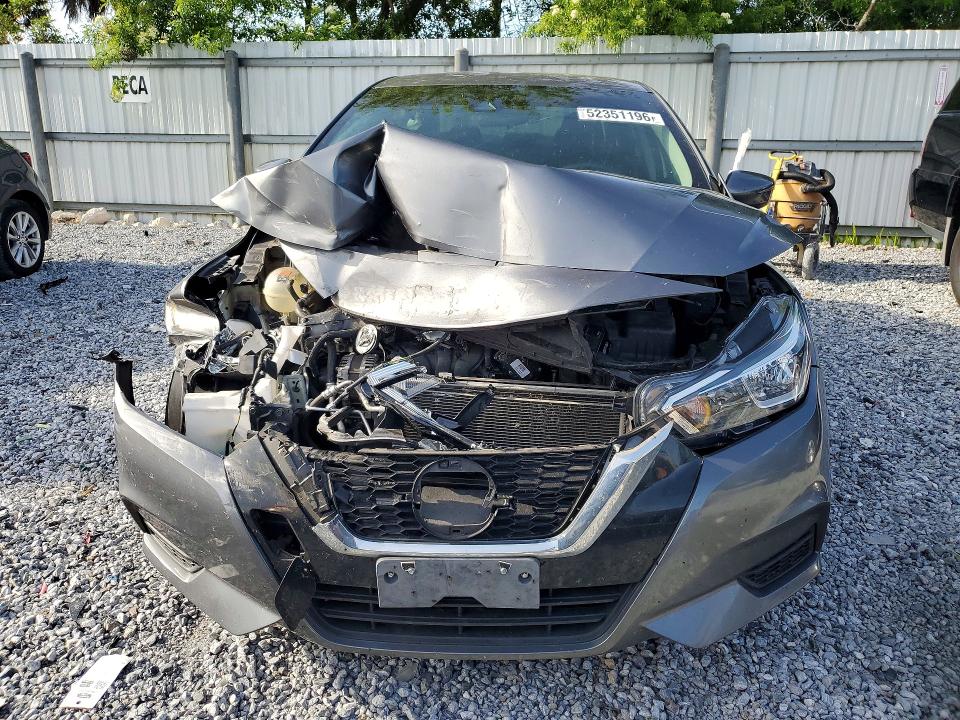 52351196 :رقم المزاد ، 3N1CN8EV2ML895598 vin ، 2021 Nissan Versa مزاد بيع