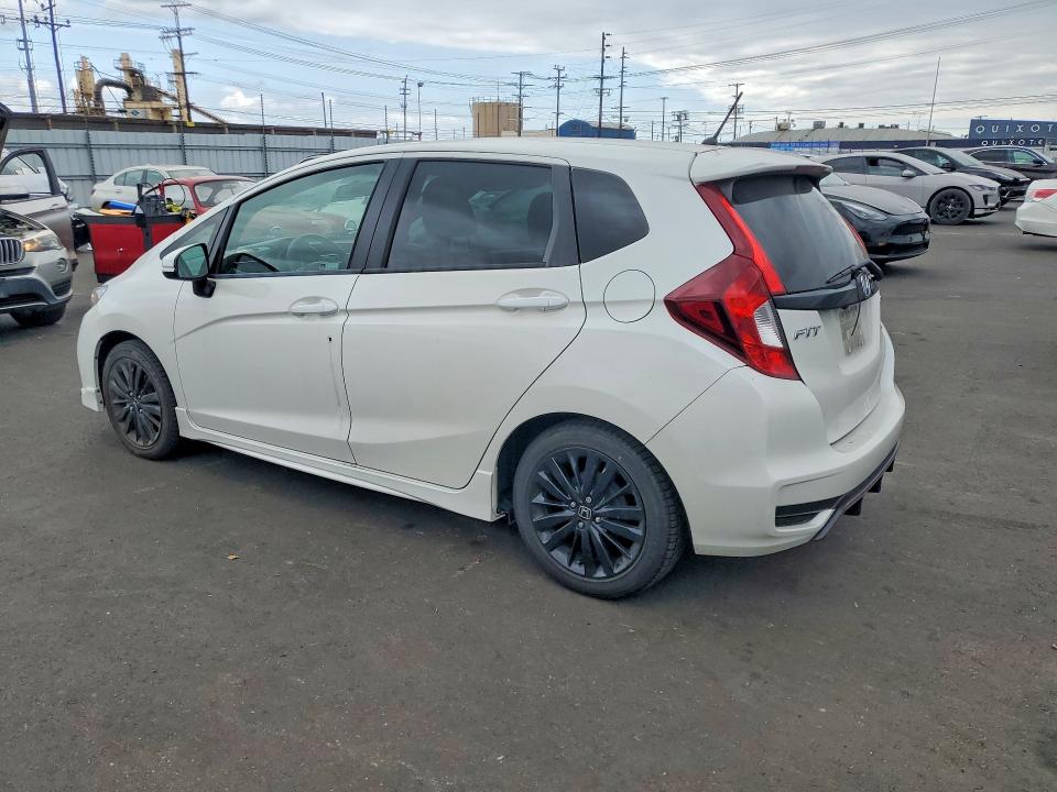 54944496 :رقم المزاد ، 3HGGK5H63LM727442 vin ، 2020 Honda Fit مزاد بيع