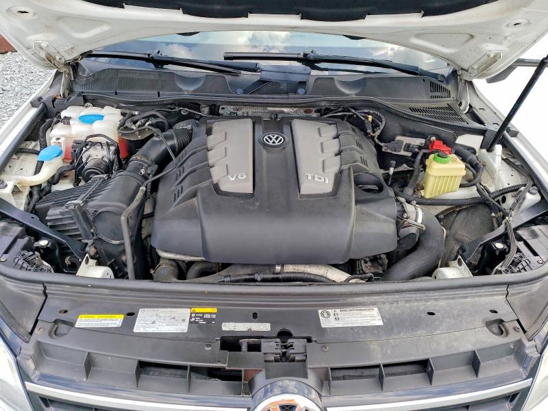 53635706 :رقم المزاد ، WVGDP9BP3DD012827 vin ، 2013 Volkswagen Truck/van Touareg V6 Tdi 4dr Awd مزاد بيع