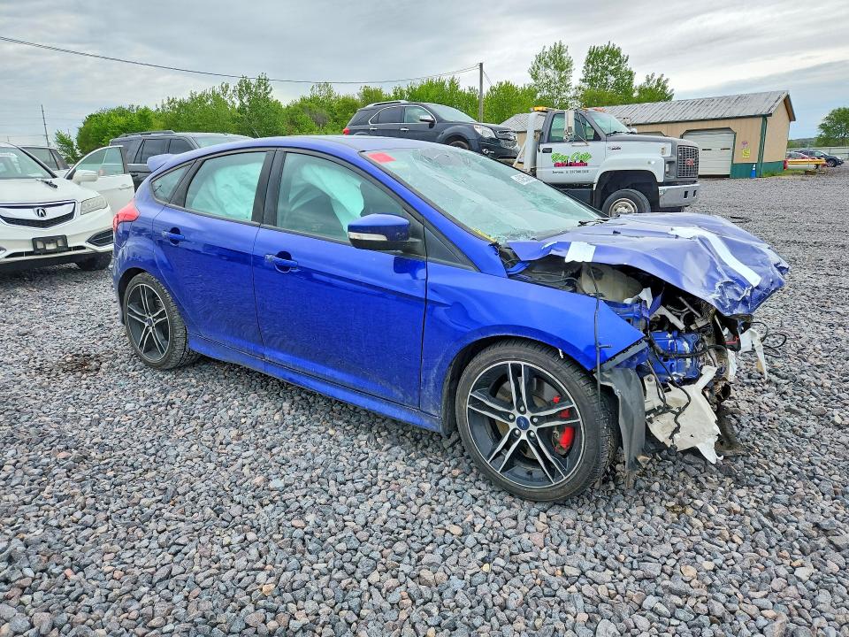 2015 Ford Focus მანქანა იყიდება აუქციონზე, vin: 1FADP3L91FL306677, აუქციონის ნომერი: 52507966