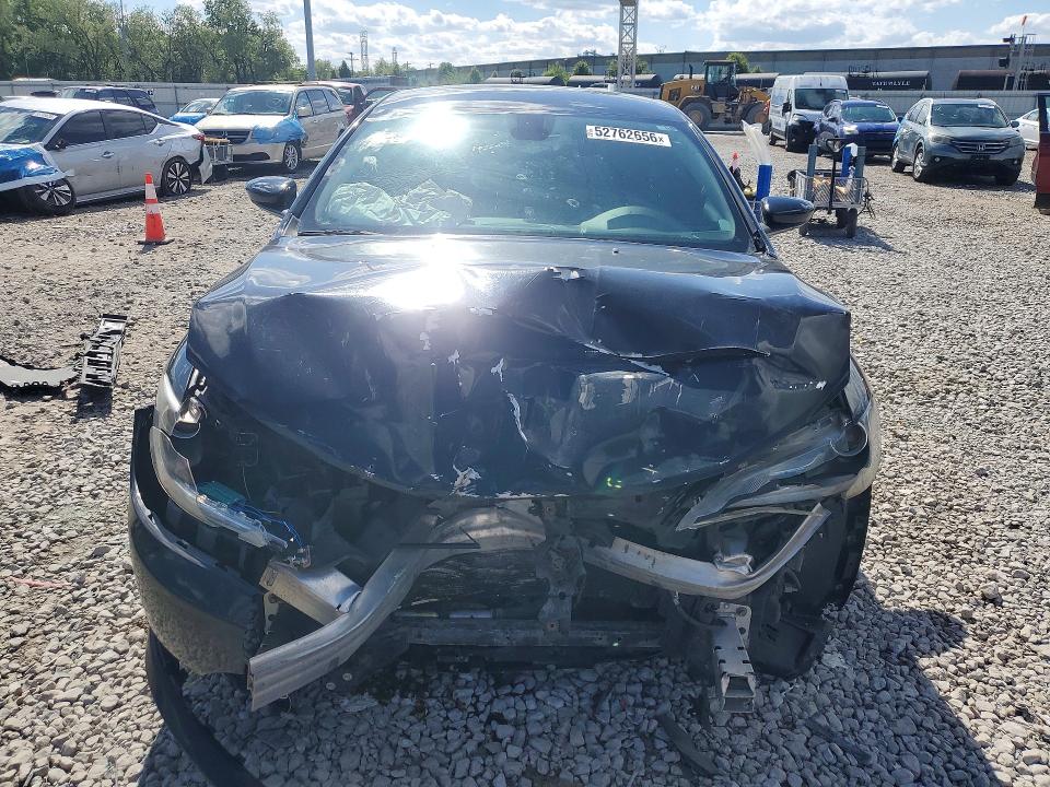 Продажа на аукционе авто 2015 Chrysler 200, vin: 1C3CCCAB9FN626135, номер лота: 52762656