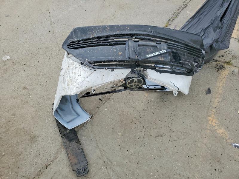 Продаж на аукціоні авто 2017 Toyota Corolla, vin: 5YFBURHE1HP723956, номер лоту: 52991066