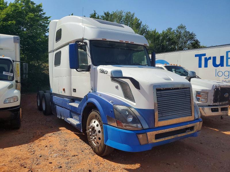 Продаж на аукціоні авто 2007 Volv Vn, vin: 4V4NC9TG07N440831, номер лоту: 53559006