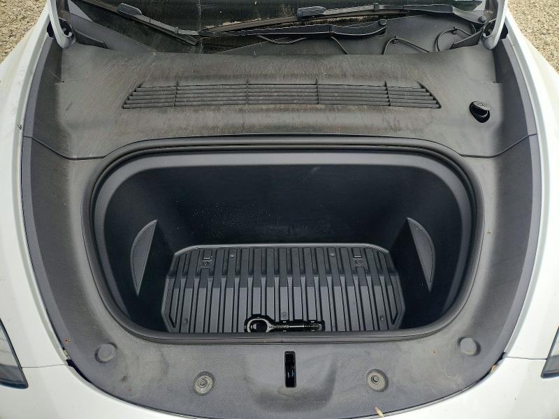 Продажа на аукционе авто 2022 Tesla Model Y, vin: 7SAYGDEE8NF371963, номер лота: 52576406
