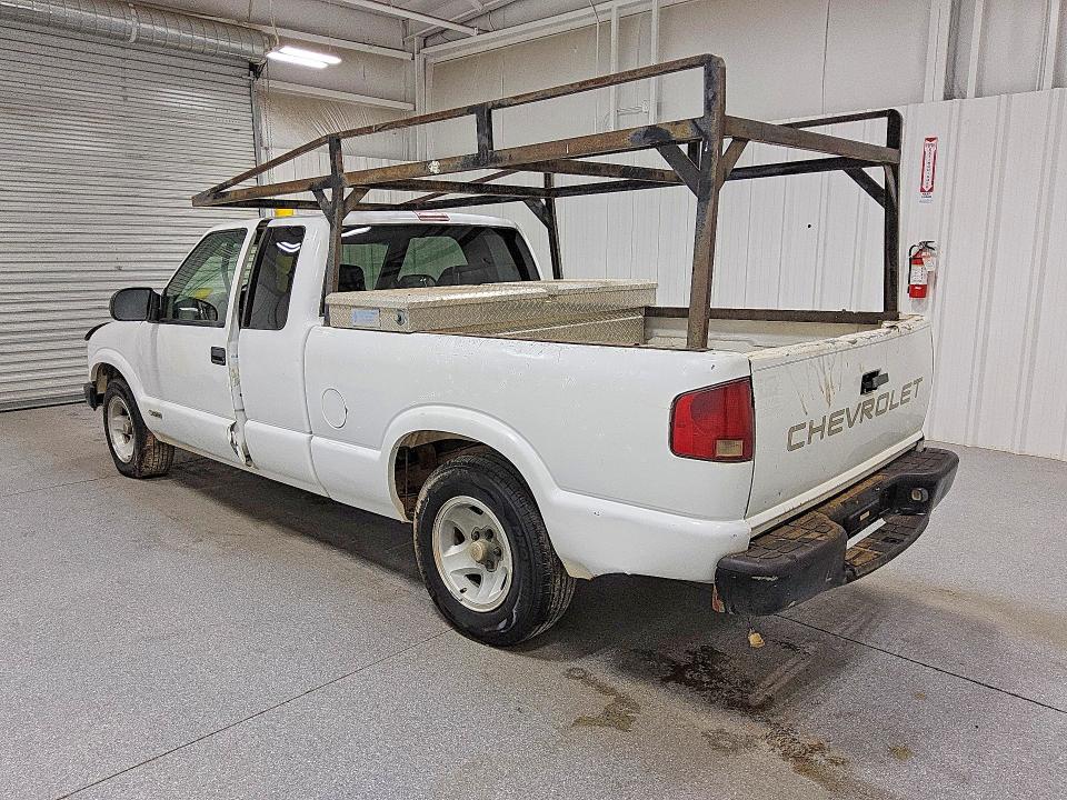 51369536 :رقم المزاد ، 1GCCS19W1Y8176010 vin ، 2000 Chevrolet S Truck مزاد بيع