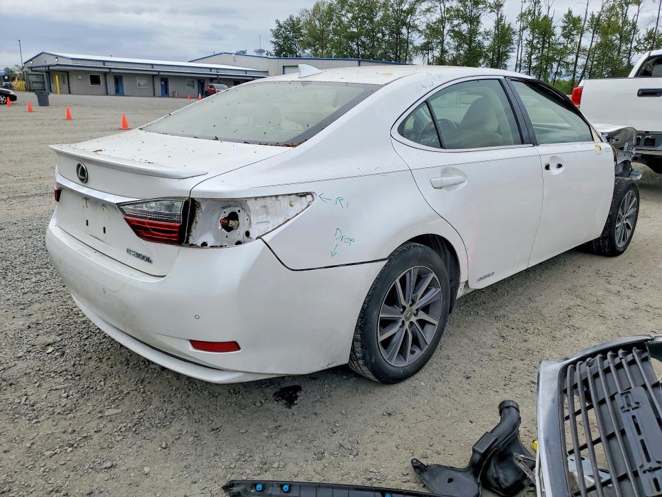 51701166 :رقم المزاد ، JTHBW1GG0G2109099 vin ، 2016 Lexus Es مزاد بيع