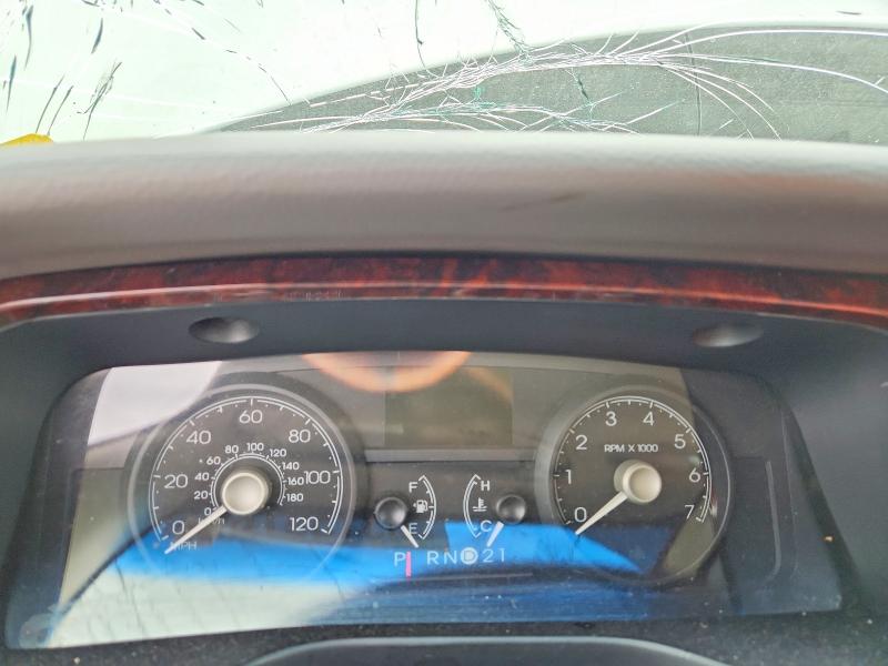 Продаж на аукціоні авто 2009 Lincoln Town Car, vin: 2LNHM82V59X636485, номер лоту: 53159786