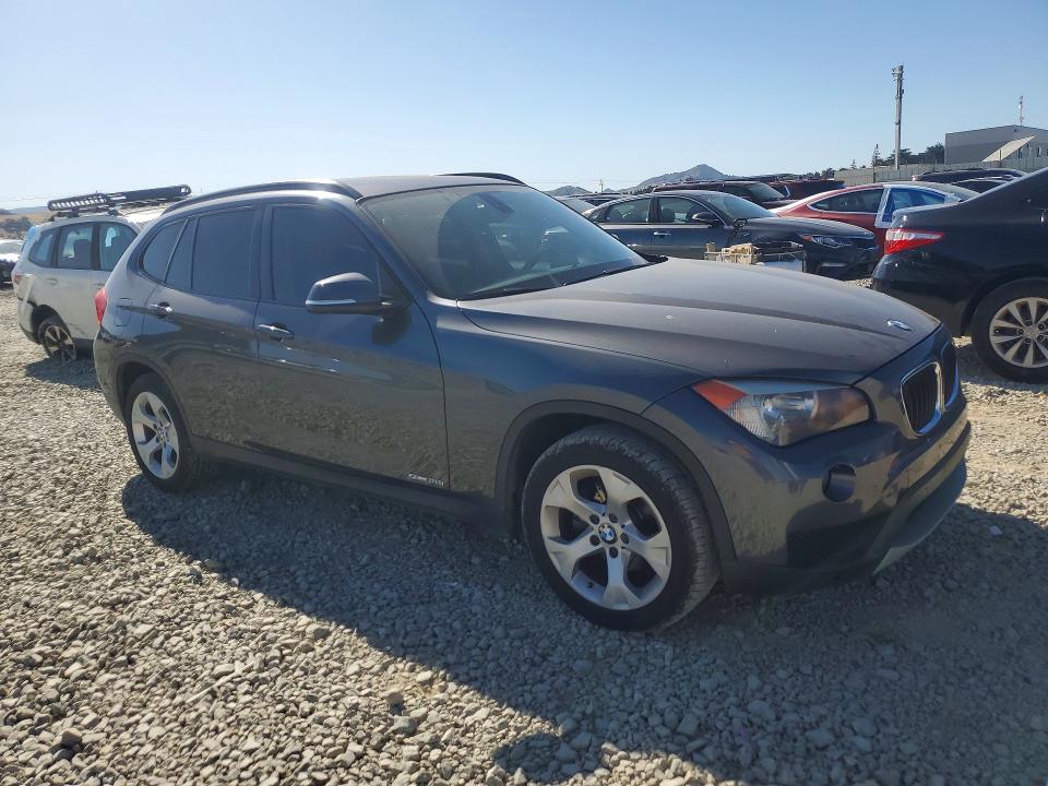 2014 Bmw X1 მანქანა იყიდება აუქციონზე, vin: WBAVM1C52EVW53637, აუქციონის ნომერი: 53976146
