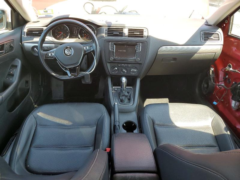 51509916 :رقم المزاد ، 3VWDB7AJ4JM259260 vin ، 2018 Volkswagen Jetta مزاد بيع