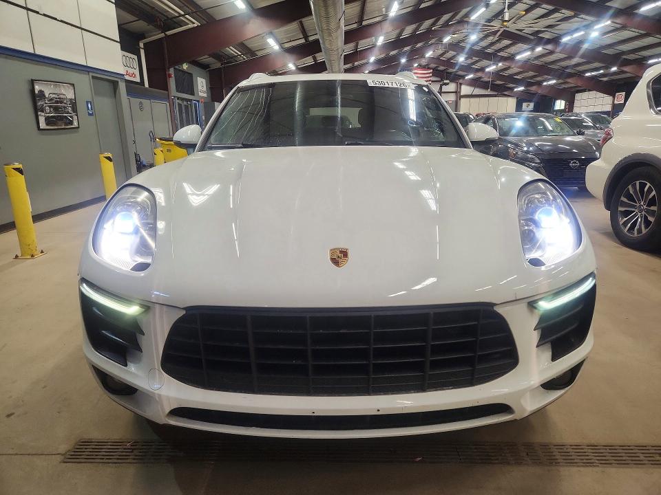 2015 Porsche Macan მანქანა იყიდება აუქციონზე, vin: WP1AB2A57FLB55025, აუქციონის ნომერი: 53017126