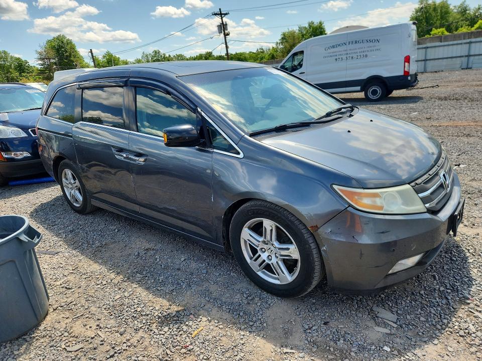 2011 Honda Odyssey მანქანა იყიდება აუქციონზე, vin: 5FNRL5H94BB025387, აუქციონის ნომერი: 55212366