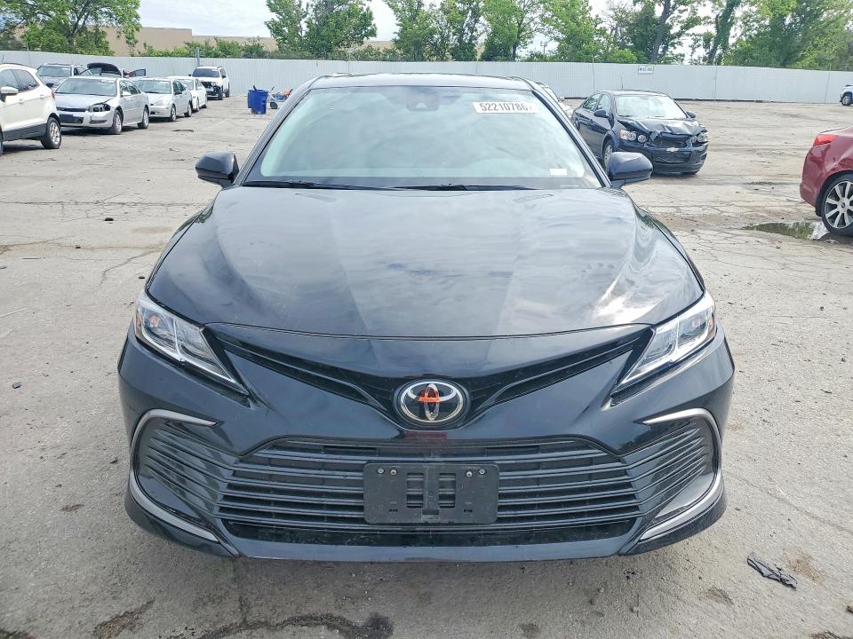 52210786 :رقم المزاد ، 4T1C11AK6PU104863 vin ، 2023 Toyota Camry مزاد بيع