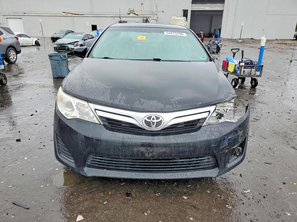 2014 Toyota Camry მანქანა იყიდება აუქციონზე, vin: 4T1BF1FK3EU844647, აუქციონის ნომერი: 54875296