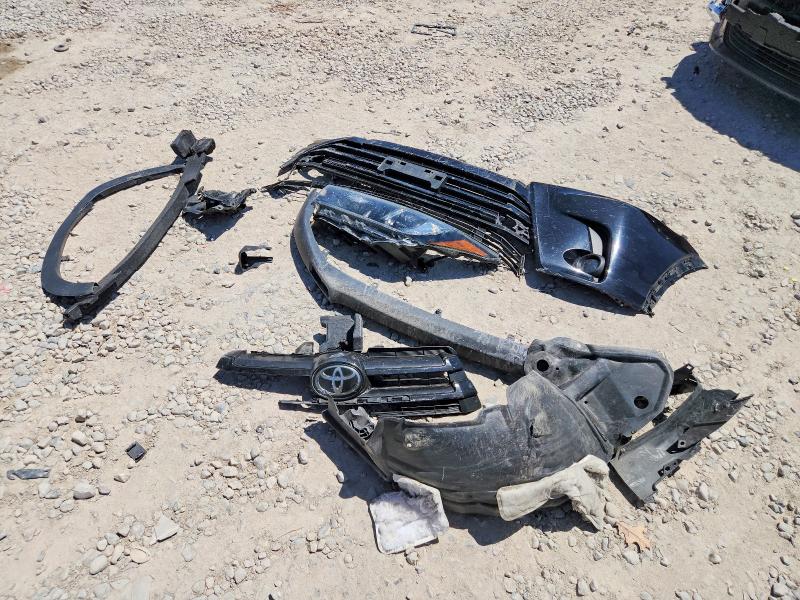 2019 Toyota Highlander მანქანა იყიდება აუქციონზე, vin: 5TDJZRFH3KS600281, აუქციონის ნომერი: 53282086