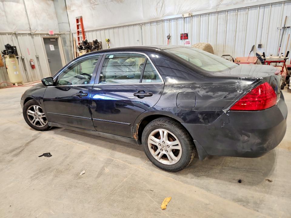 55365246 :رقم المزاد ، 1HGCM56417A004718 vin ، 2007 Honda Accord مزاد بيع