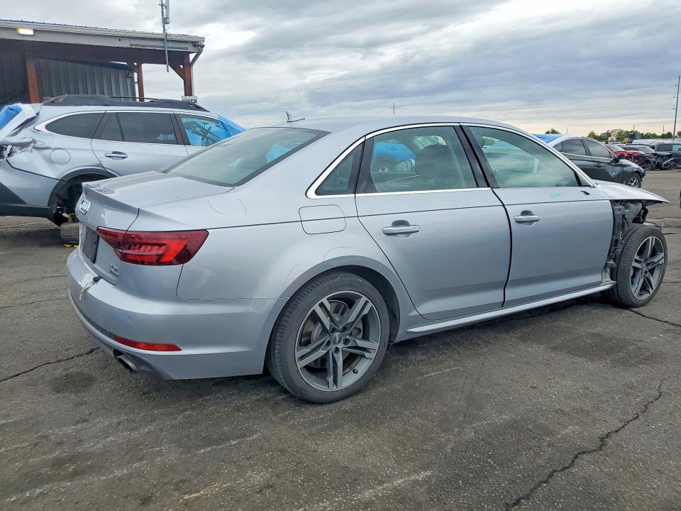 2018 Audi A4 მანქანა იყიდება აუქციონზე, vin: WAUENAF45JA152260, აუქციონის ნომერი: 54727686