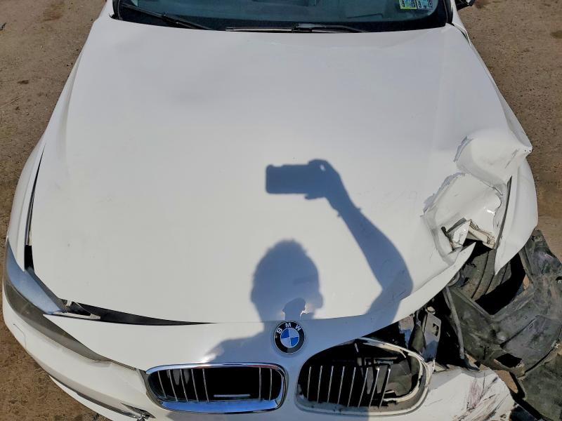 52372106 :رقم المزاد ، WBA3B5C56FP654297 vin ، 2015 Bmw 328 مزاد بيع